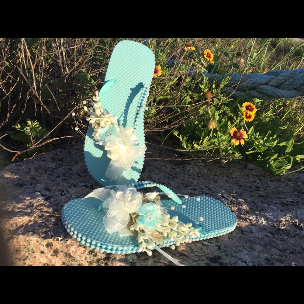 WEDDING FLIP FLOPS After party wedding or quince.